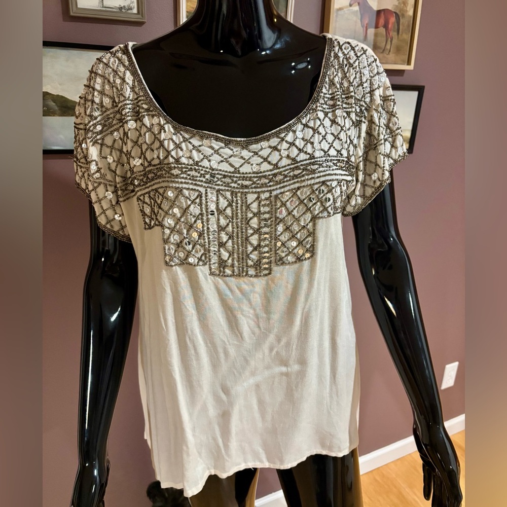 FOREVER 21 NWT Embroidered Cream Top